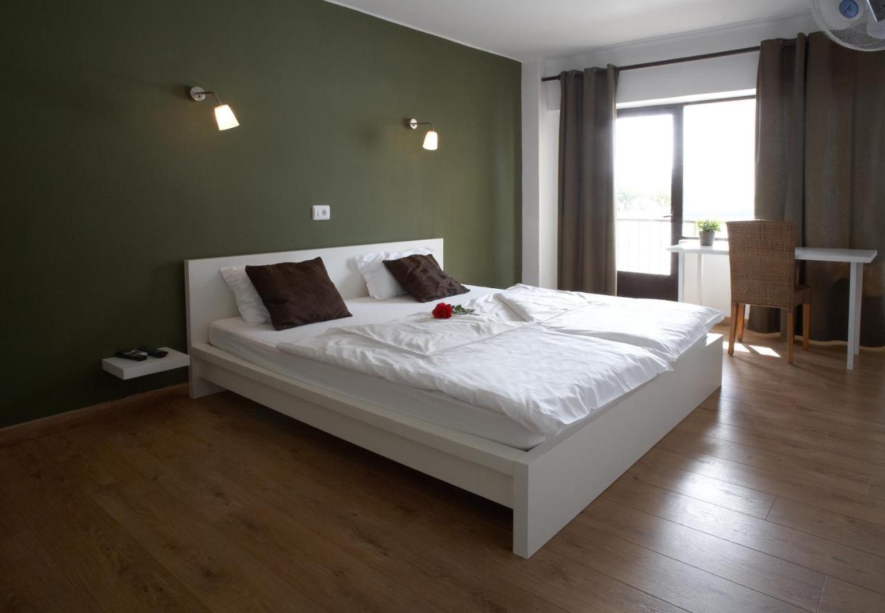 Seven Hostal كالا مييور الغرفة الصورة